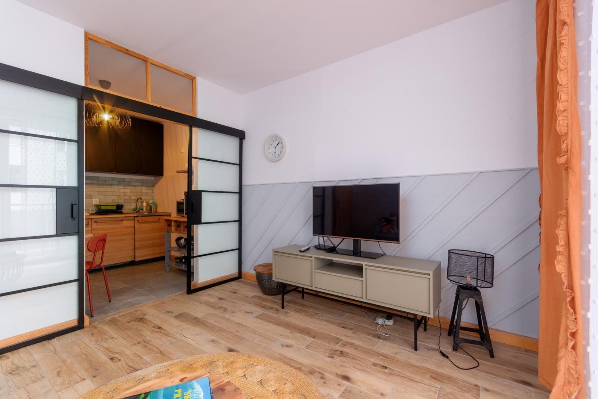 Paryski Zakatek Cosy Apartment 弗罗茨瓦夫 外观 照片